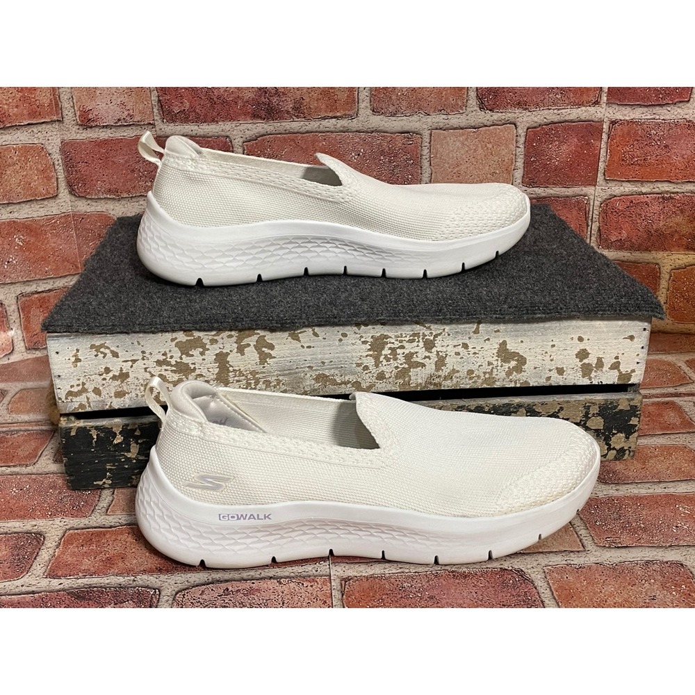Skechers GoWalk 6 White Slip On Walking Shoes 124957 Womens 11